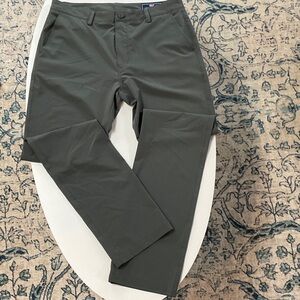 Vineyard Vines Men's Breaker Pant Dark Green Chinos